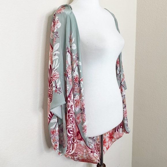 Anthropologie Floral Kimono Shawl Women One Size Peach Gray Larissa Lightweight - Picture 6 of 12